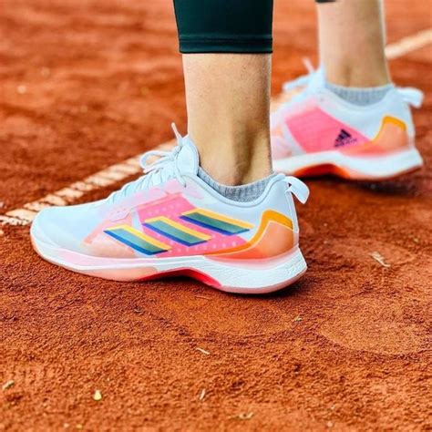 Innovative Tennisschuhe für Damen 